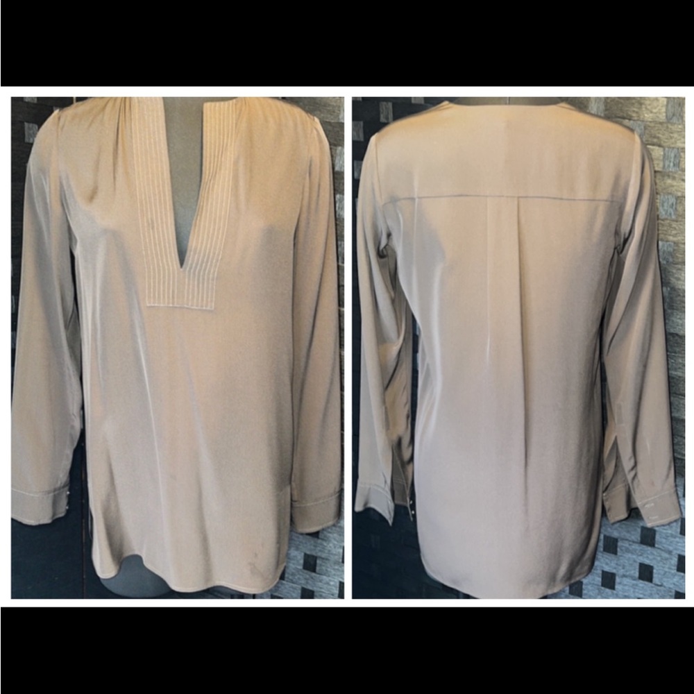 Vince silk blouse long sleeves army green color in EUC.